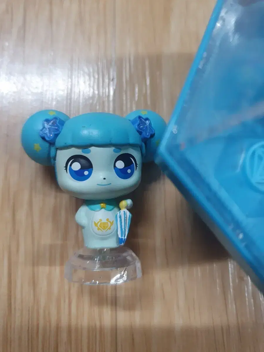 thumbnail-0